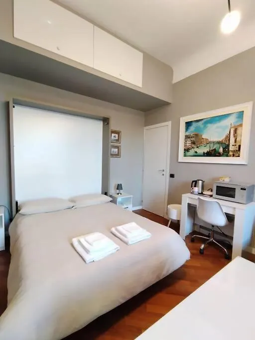 Apartamento Smart Sarpi Monolocale Milán 0*,  Italia